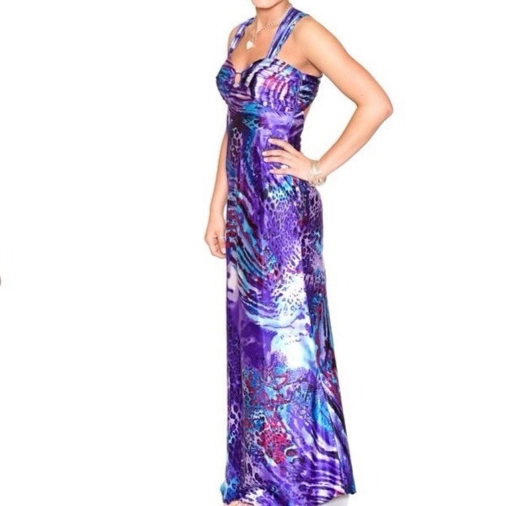 NWOT Blondie Nites Purple Animal Print Long Prom Gown
SIZE 3